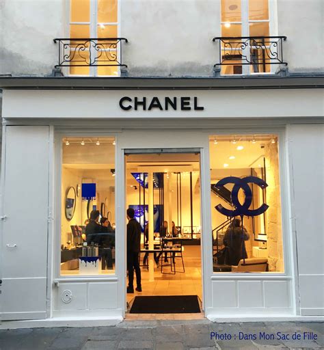 Chanel boutique paris